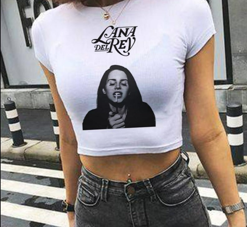 T-Shirt feminina - Lana Del Rey - cigarrete
